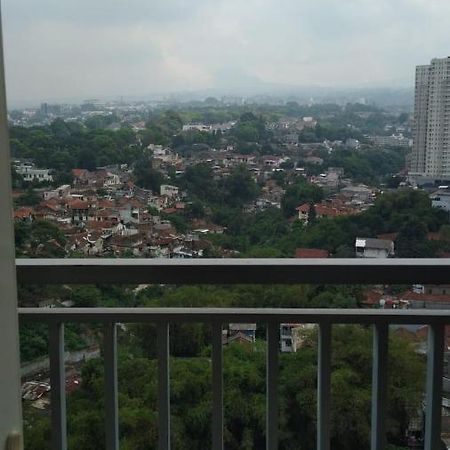 Galeri Ciumbuleuit Apartment 3 By Gezonder Bandung Eksteriør bilde
